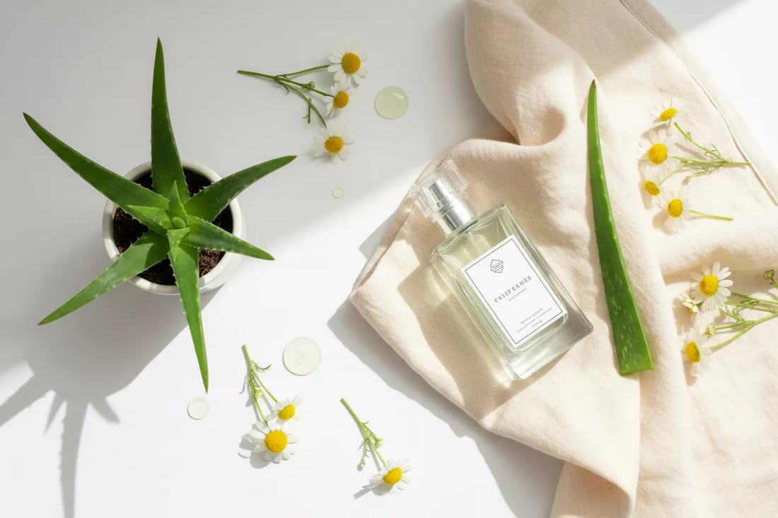 Perfumy dla alergików – butelka z bawełną, aloesem i rumiankiem, bezpieczny zapach dla wrażliwej skóry